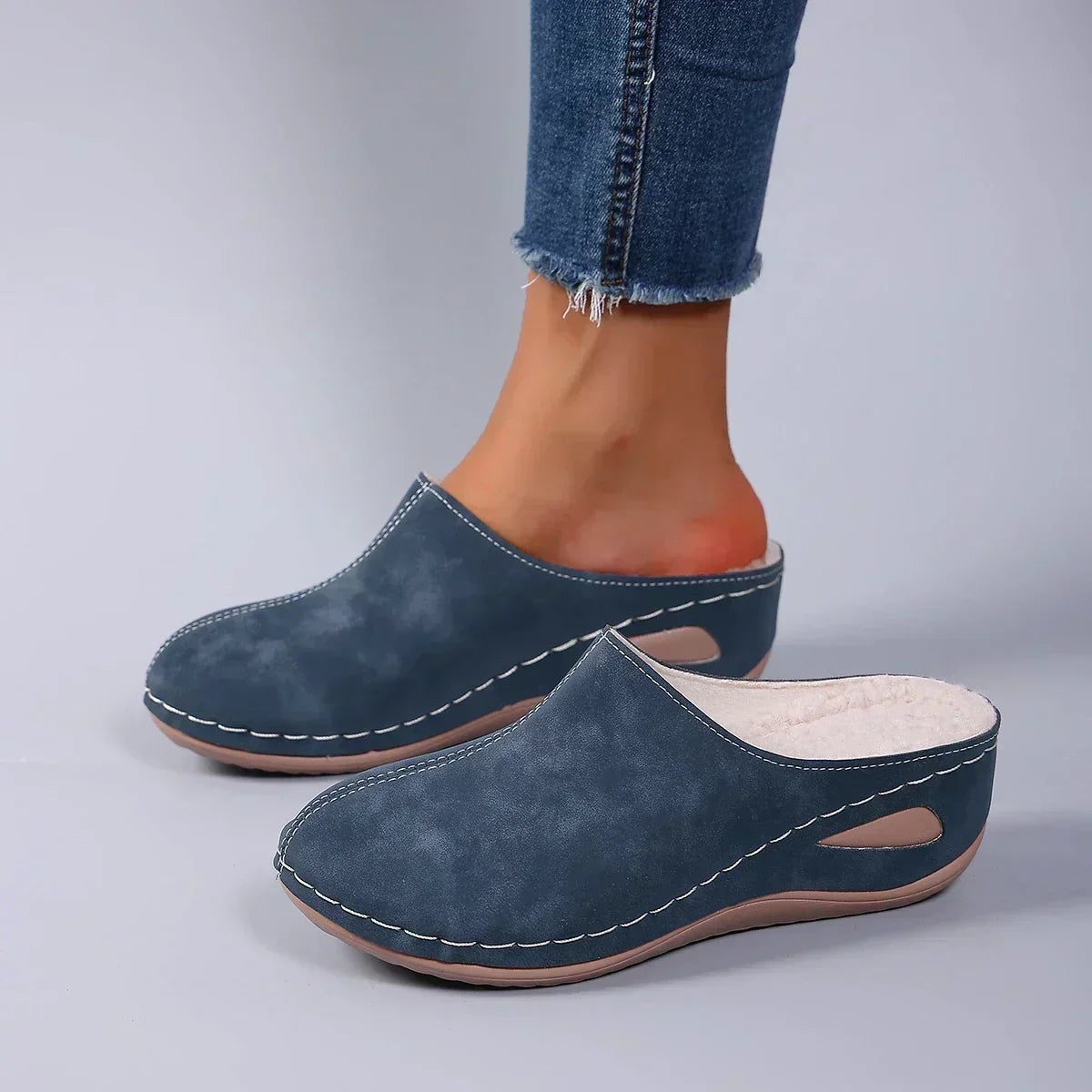 Ergonomic And Non-slip Orthopaedic  Winter Sippers