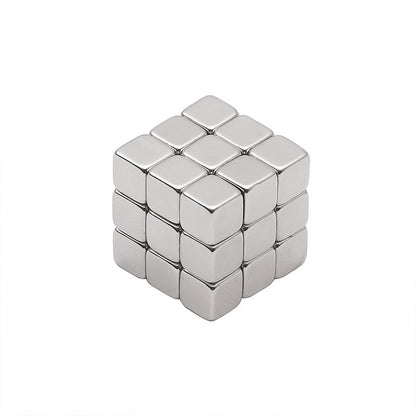 Cubic Magnet for 3D Cat Eye Effect Nail Polish Gel