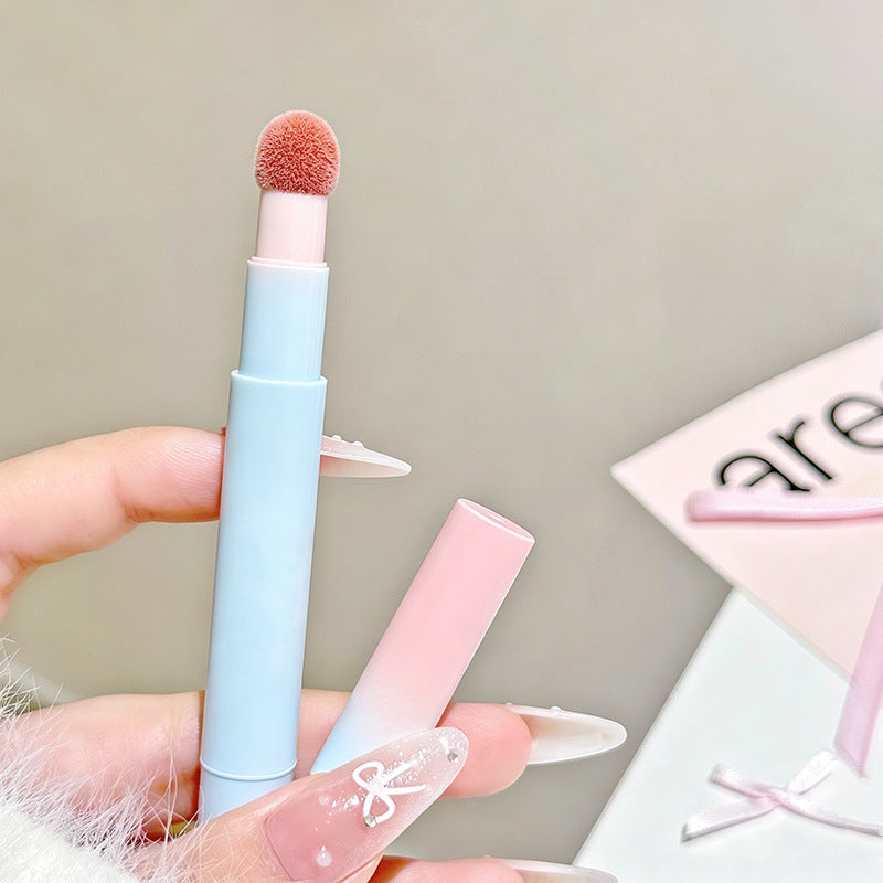 👄Soft Matte Finish Lipstick with Puff Applicator💑